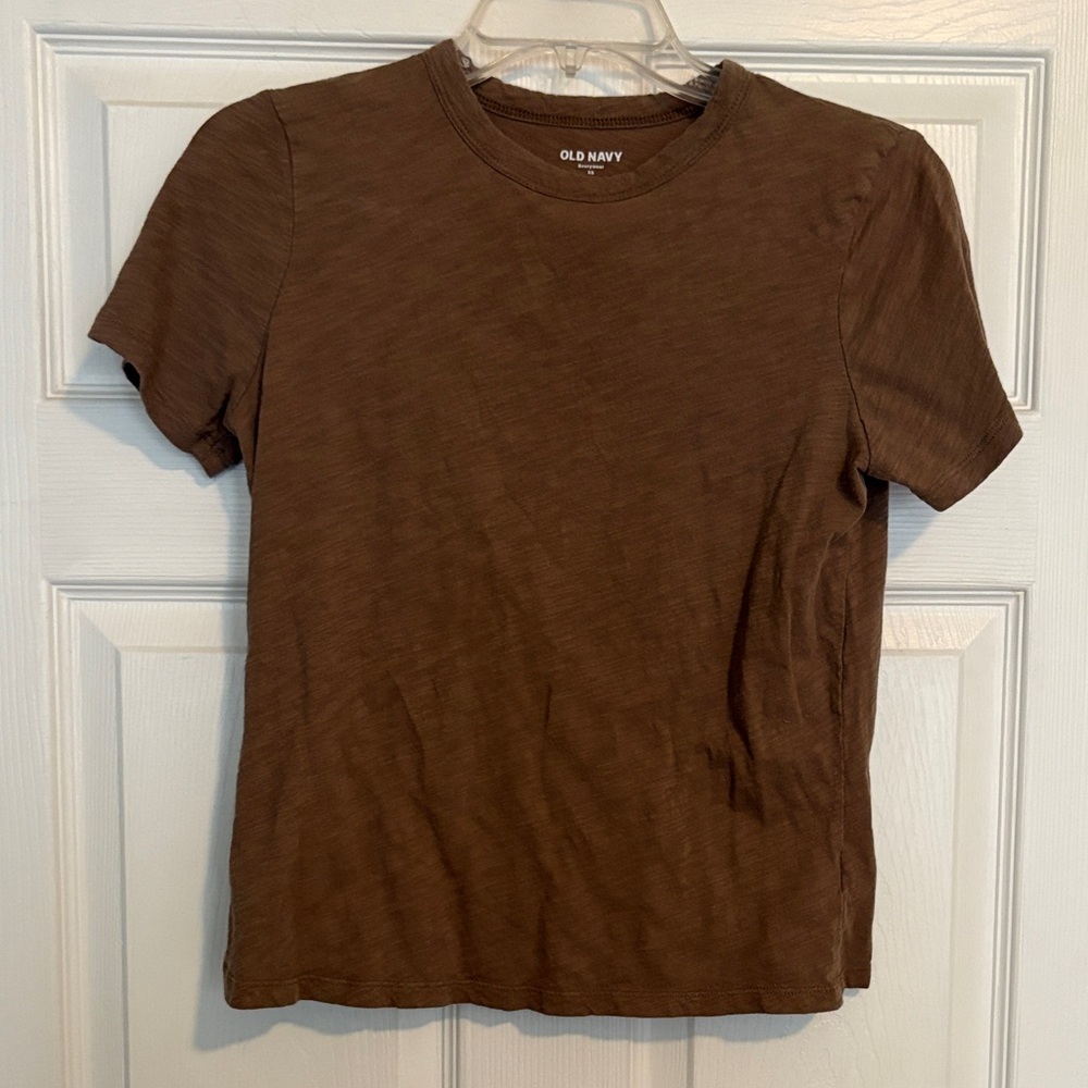 Old Navy Chocolate Brown Tee